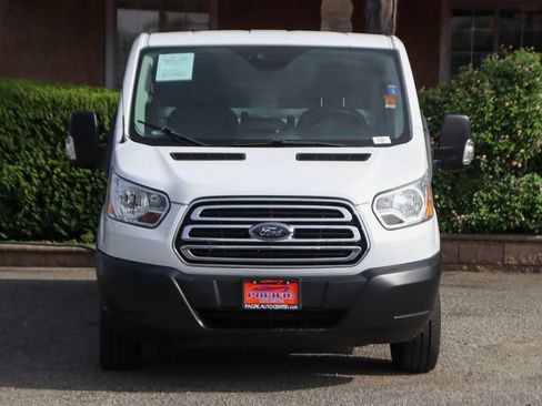 Used 2019 Ford Transit 150 130 Low Roof w/ Exterior Upgrade Package RWD image 3