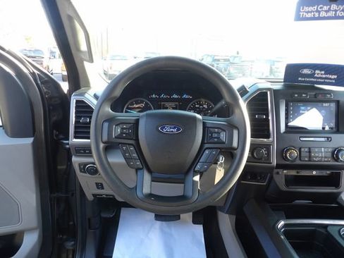Certified 2017 Ford F250 XLT w/ XLT Value Package AWD/4WD image 29