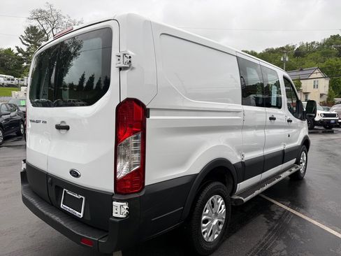 Used 2017 Ford Transit 250 130 Low Roof w/ Exterior Upgrade Package RWD image 5
