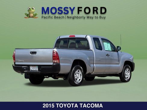 Used 2015 Toyota Tacoma 2WD Access Cab w/ Convenience Package image 5