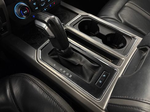 Used 2020 Ford F150 Platinum w/ Equipment Group 701A Luxury AWD/4WD image 28