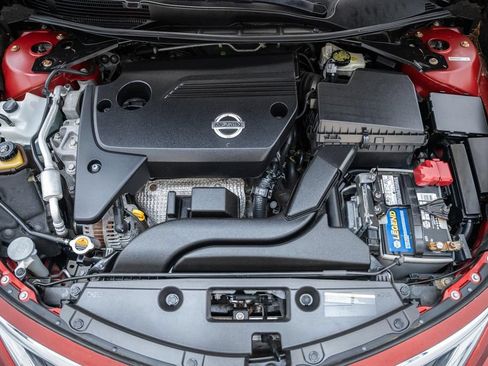 Used 2014 Nissan Altima 2.5 S FWD image 19