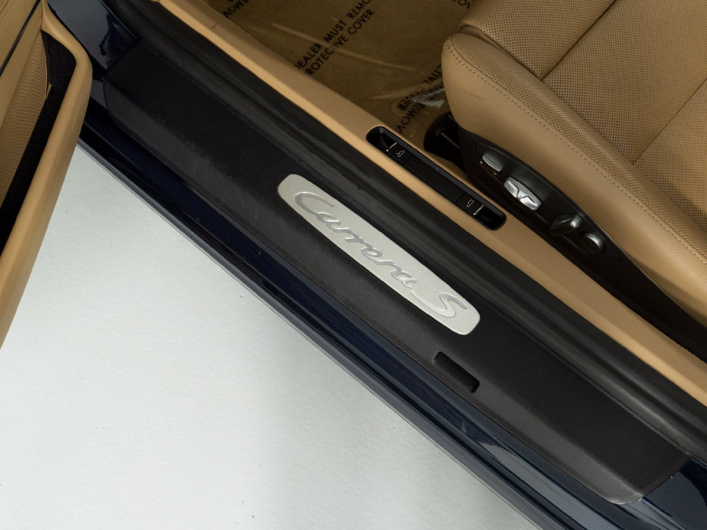 Certified 2014 Porsche 911 Carrera S RWD image 19