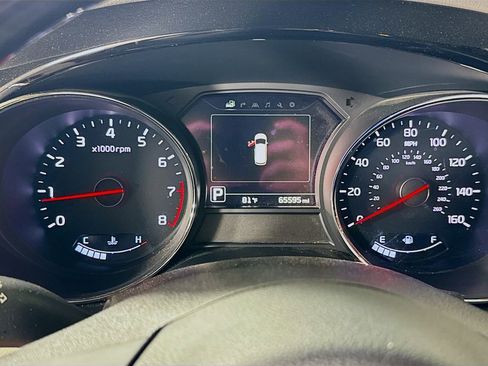 Used 2016 Kia Sedona SX Limited FWD image 12