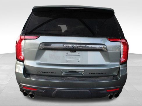 Used 2023 GMC Yukon Denali Ultimate w/ LPO, Floor Liner Package AWD/4WD image 14