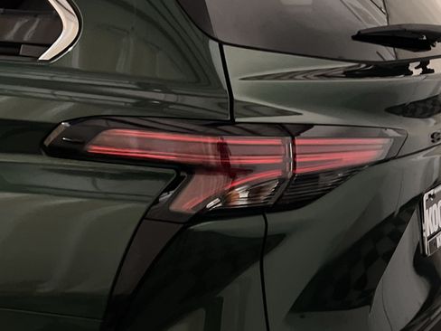 Used 2021 Toyota Sienna XLE FWD image 14