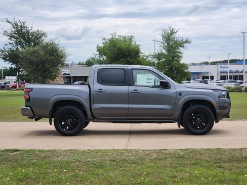 New 2026 Nissan Frontier SV AWD/4WD image 7