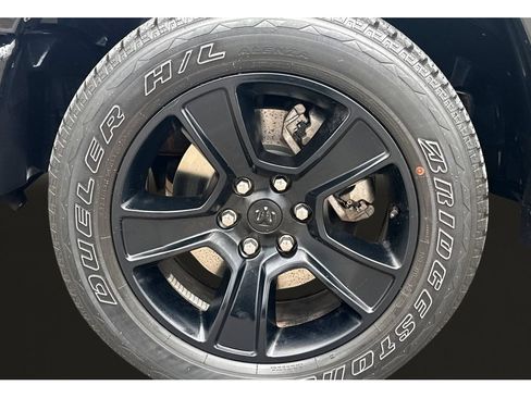 Used 2022 RAM 1500 Big Horn AWD/4WD image 9