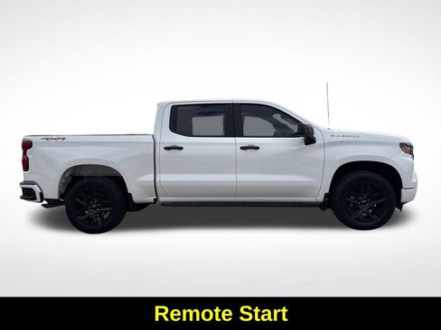 Used 2023 Chevrolet Silverado 1500 Custom image 9