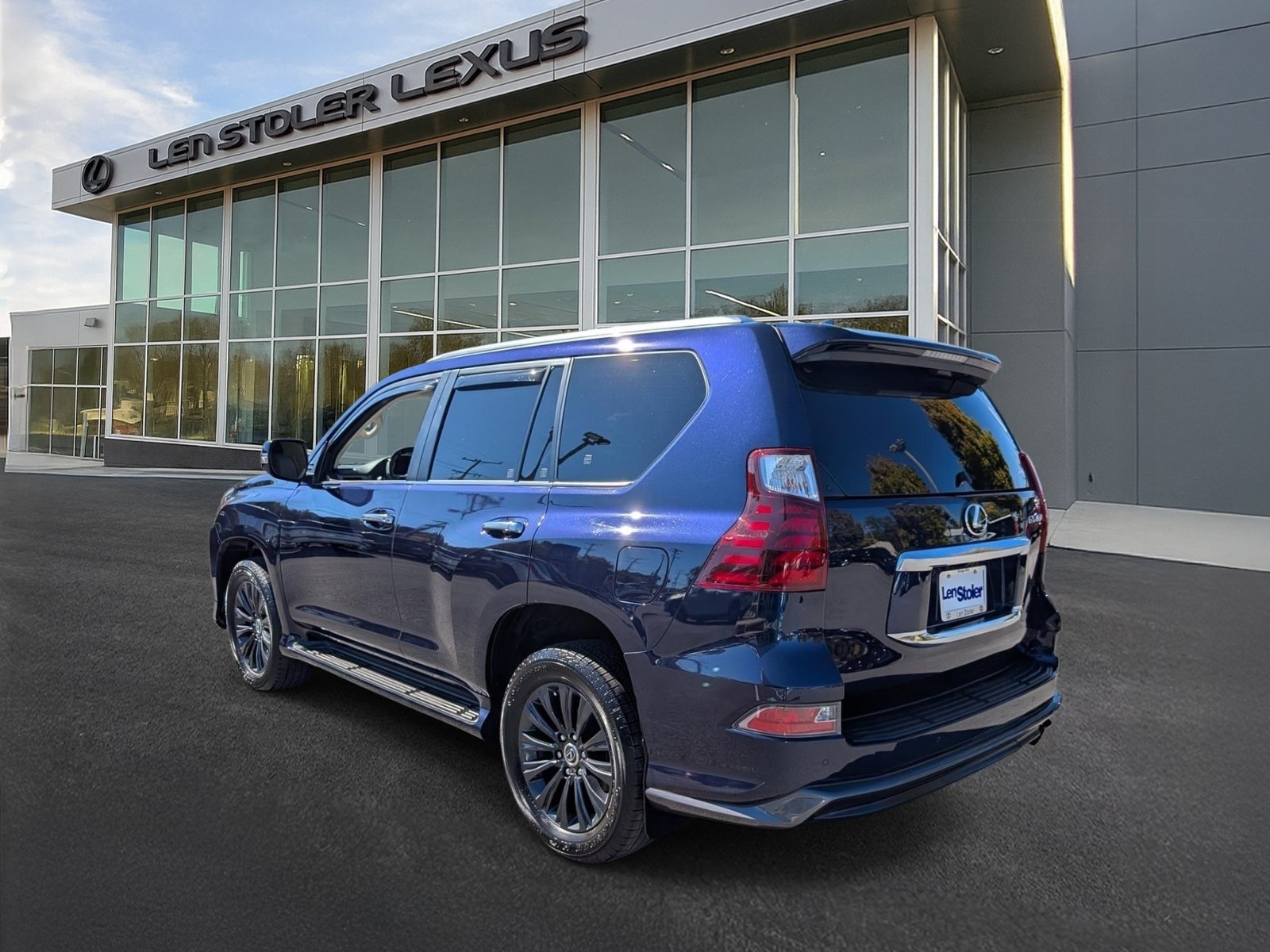 Certified 2022 Lexus GX 460 Premium w/ Accessory Package AWD/4WD image 5