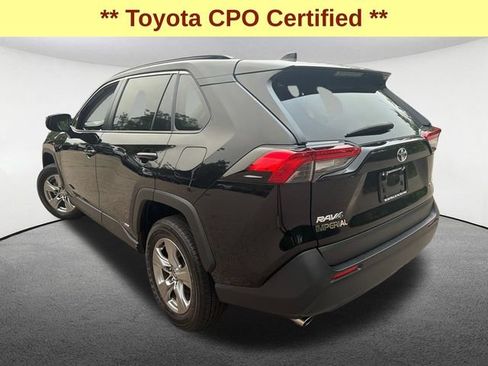 Certified 2025 Toyota RAV4 LE AWD/4WD image 12