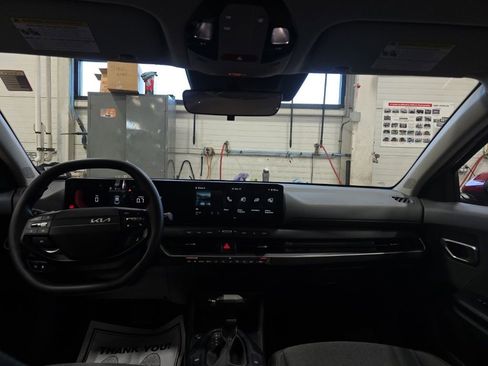 Certified 2025 Kia K4 LXS FWD image 7