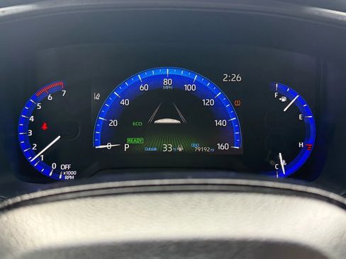 Used 2021 Toyota Corolla LE image 29