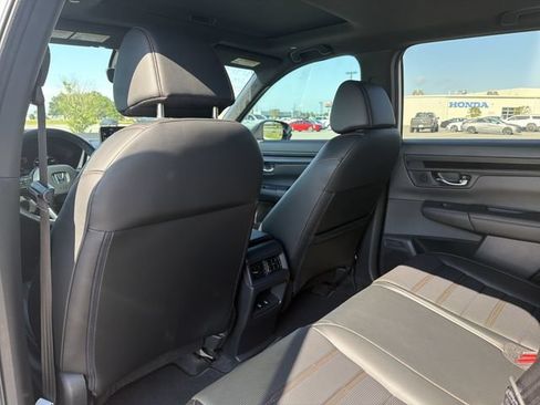 Used 2025 Honda CR-V Sport-L image 17