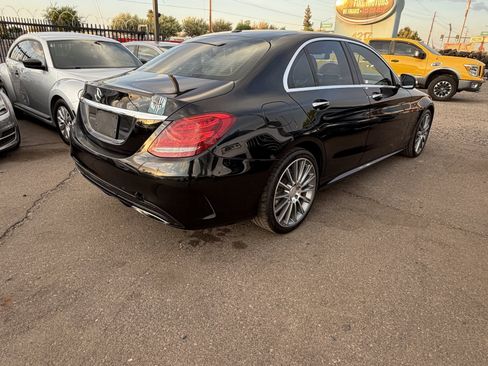 Used 2015 Mercedes-Benz C 300 4MATIC Sedan image 4