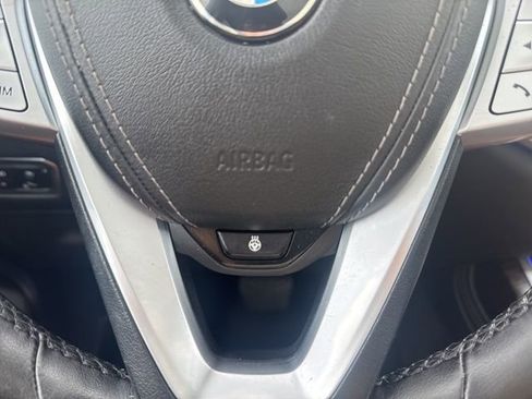 Used 2020 BMW X7 xDrive40i w/ Cold Weather Package image 38