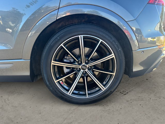 Used 2020 Audi Q8 Premium Plus w/ Premium Plus Package AWD/4WD image 9