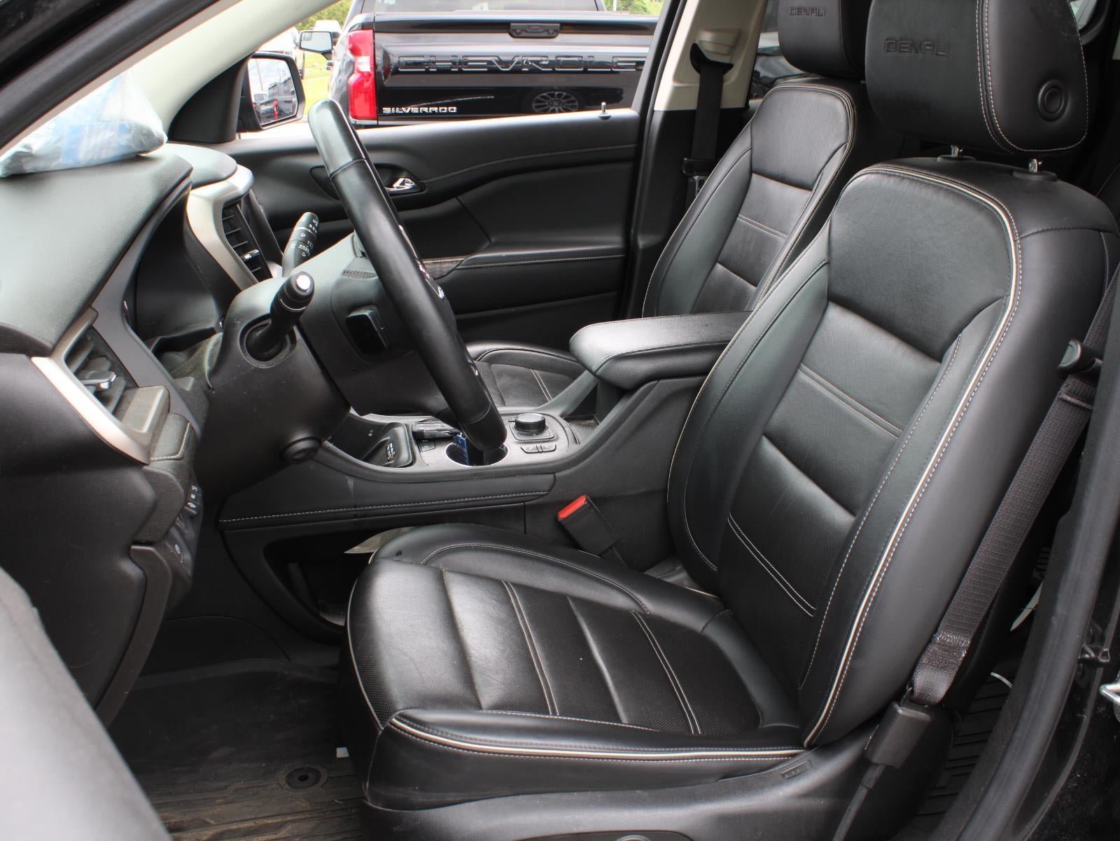 Used 2023 GMC Acadia Denali AWD/4WD image 22