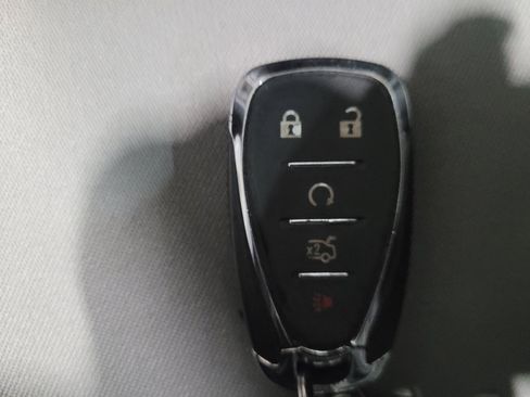 Used 2022 Chevrolet Malibu LT image 32