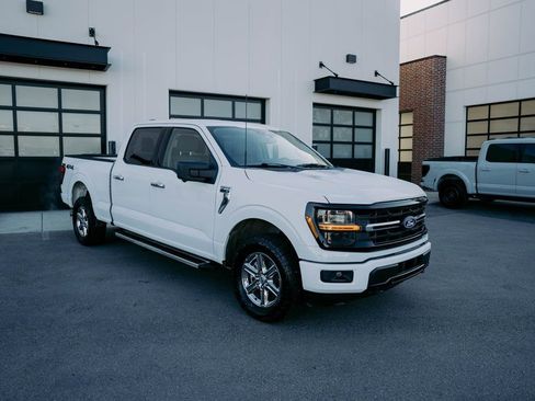 Used 2024 Ford F150 XLT w/ Tow/Haul Package image 4