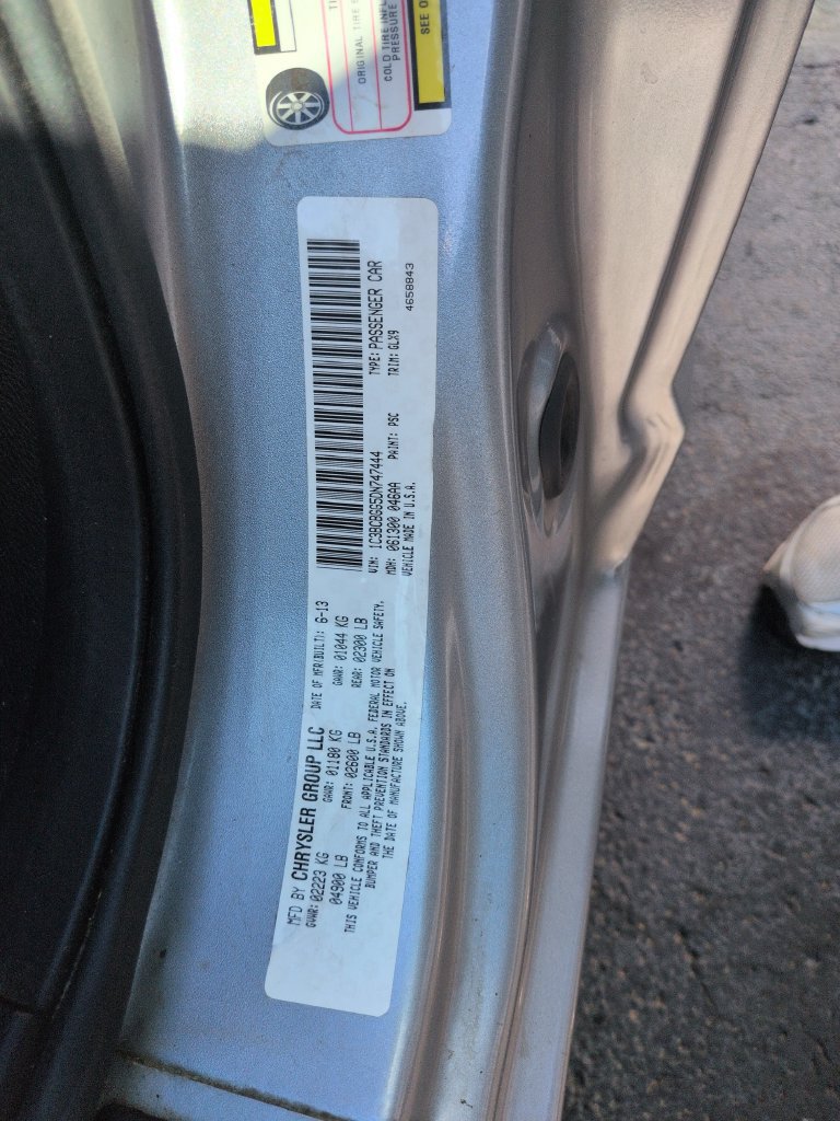 Used 2013 Chrysler 200 S FWD image 28