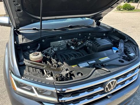 Used 2023 Volkswagen Atlas SEL Premium AWD/4WD image 31