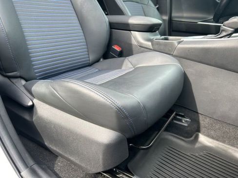 Certified 2022 Toyota RAV4 XSE AWD/4WD image 38