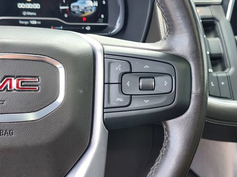 Used 2023 GMC Yukon SLT AWD/4WD image 30
