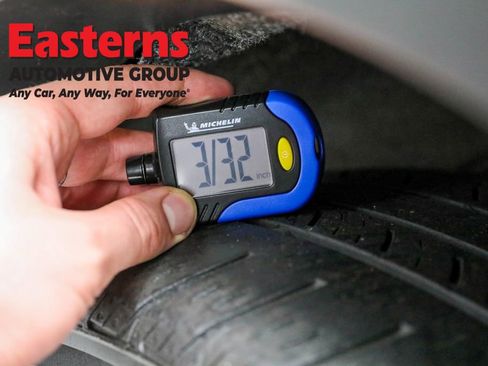 Used 2023 Mitsubishi Outlander SE image 26