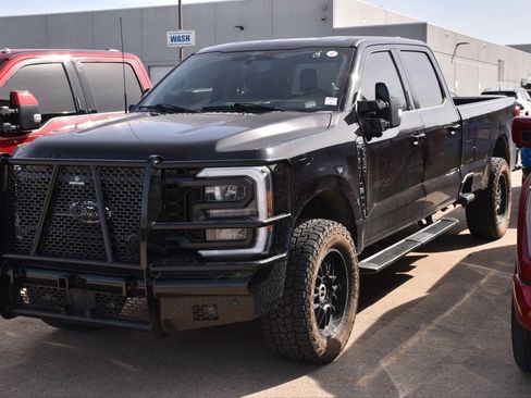 Used 2023 Ford F350 Lariat w/ Lariat Ultimate Package image 1