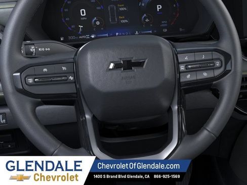 New 2026 Chevrolet Colorado ZR2 w/ Technology Package AWD/4WD image 19