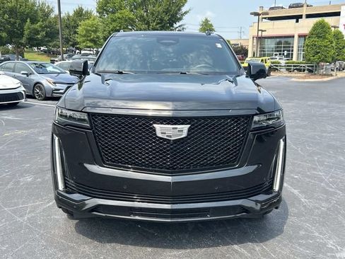 Used 2022 Cadillac Escalade Sport w/ Touring Package AWD/4WD image 9