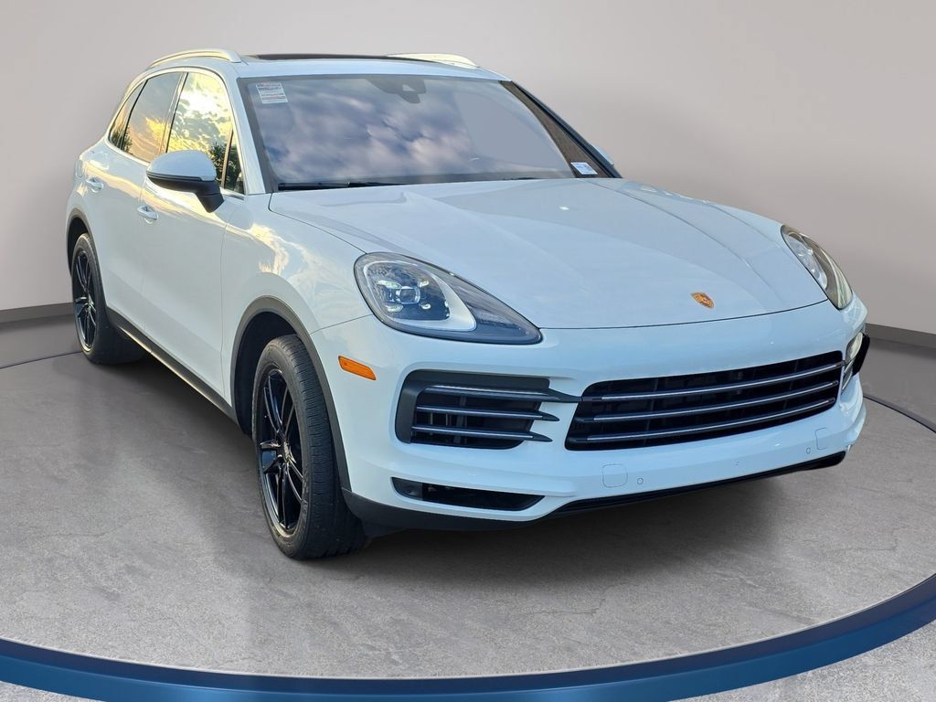 Used 2023 Porsche Cayenne AWD/4WD image 4