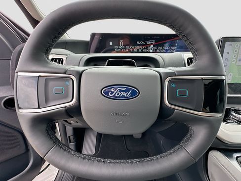 New 2026 Ford Expedition Active RWD image 30