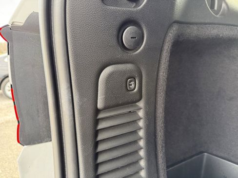 Used 2022 Dodge Durango R/T w/ Blacktop Package image 28