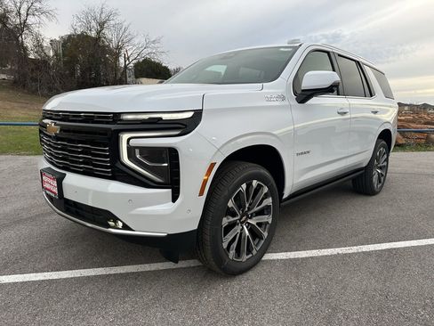 New 2026 Chevrolet Tahoe High Country image 1