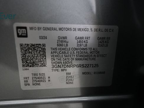 Used 2024 Chevrolet Equinox EV RS FWD image 25