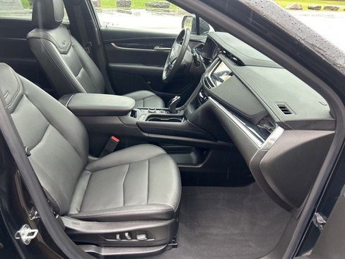 Certified 2024 Cadillac XT5 Premium Luxury image 7