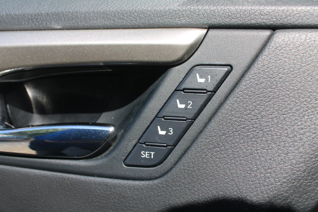 Used 2016 Lexus RX 350 AWD w/ Premium Package image 22