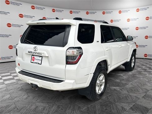 Used 2019 Toyota 4Runner SR5 image 5