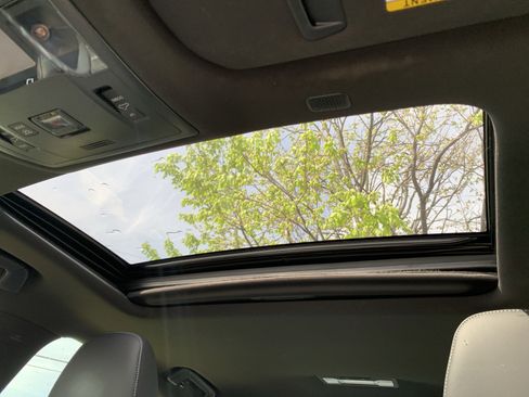 Used 2023 Lexus IS 350 F Sport w/ Memory Package image 28