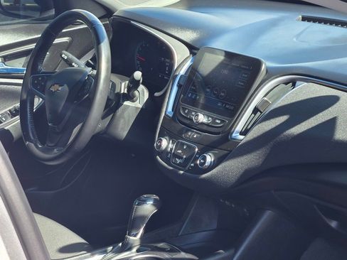 Used 2020 Chevrolet Malibu RS w/ LPO, Convenience Package 1 image 8