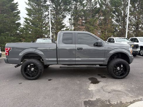 Used 2018 Ford F150 XL w/ Equipment Group 101A Mid AWD/4WD image 11