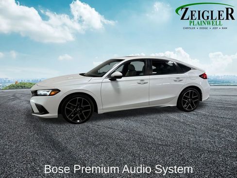 Used 2022 Honda Civic Sport Touring image 3