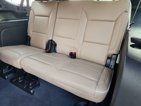 Certified 2024 Chevrolet Suburban Premier w/ Premium Package RWD image 31