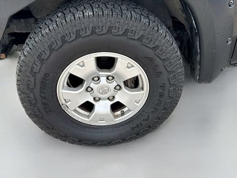 Used 2014 Toyota Tacoma 4x4 Double Cab w/ TRD Off-Road Package image 29
