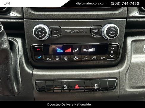 Used 2025 RAM ProMaster 2500 w/ Convenience Group image 30