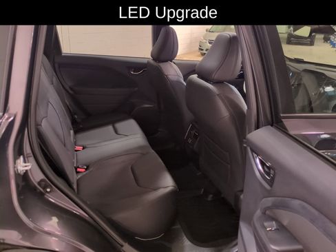 Used 2025 Subaru Forester Limited w/ Popular Package #2 image 13