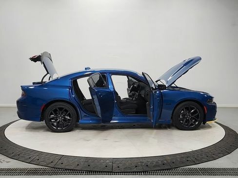 Used 2023 Dodge Charger R/T w/ Blacktop Package RWD image 16