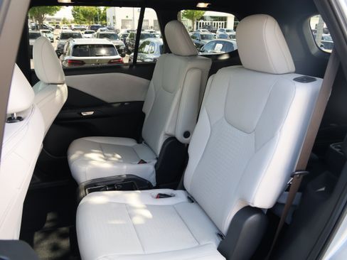 Certified 2025 Lexus TX 350 FWD w/ Technology Package image 37